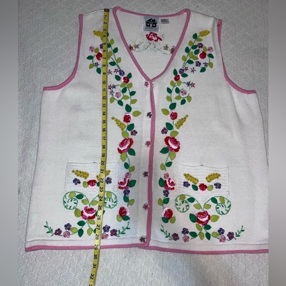 Storybook Knits 3X Floral Embroidered Sweater Vest Cottagecore Pink Trim - Picture 10 of 13